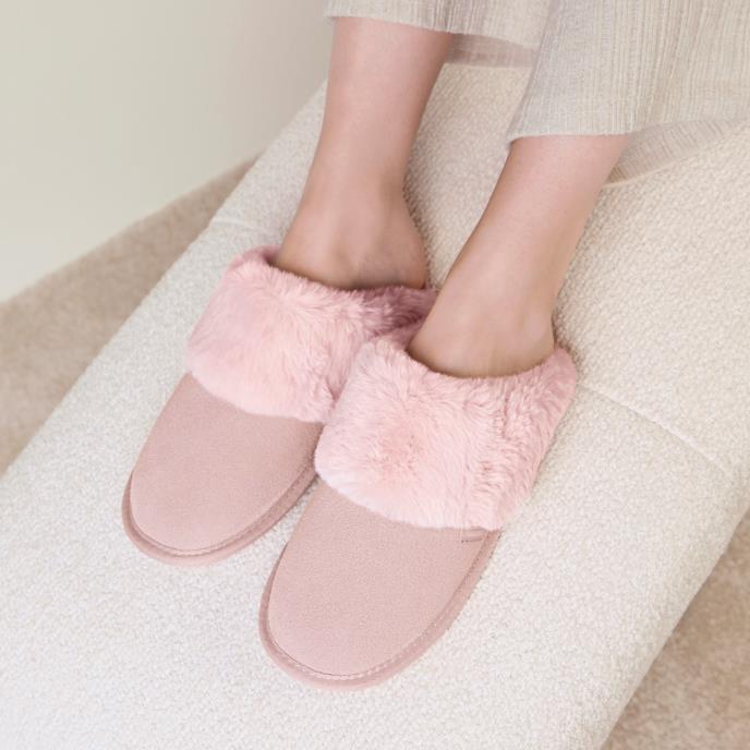 Isotoner® Ladies Suede Mule Slipper With Fur Cuff Pink